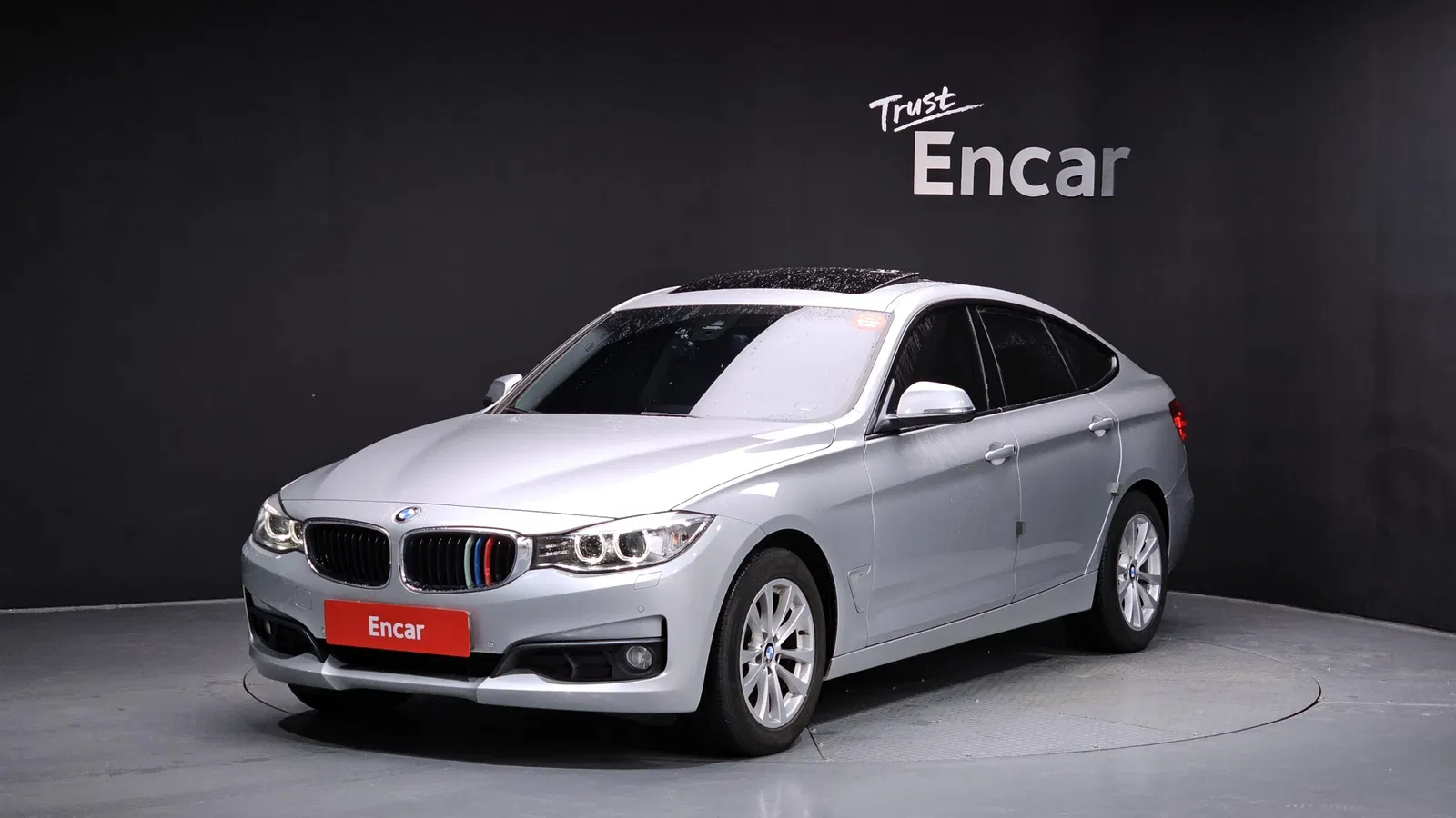 BMW Série 3 GT (F34) GT 320d xDrive 2014 — photo 1 sur 8