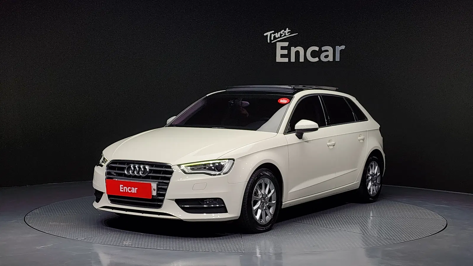 Audi A3 25 TDI Dynamic Sportback 2015 — photo 1 sur 20