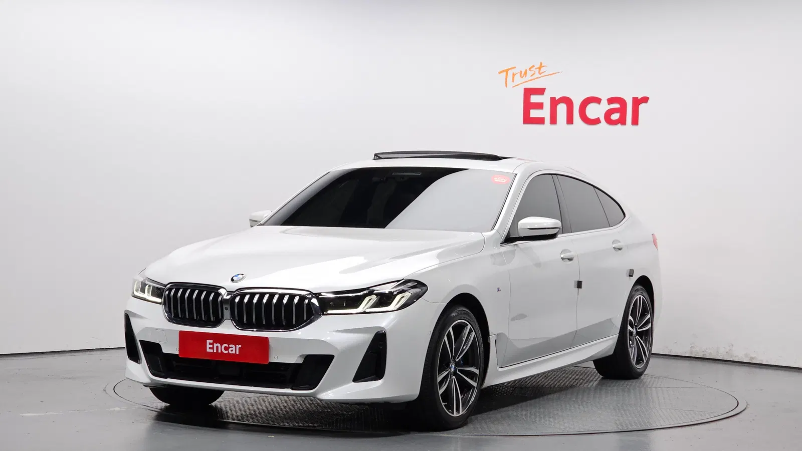 BMW Série 6 GT (G32) 620d xDrive M Sport 2021 — photo 1 sur 20