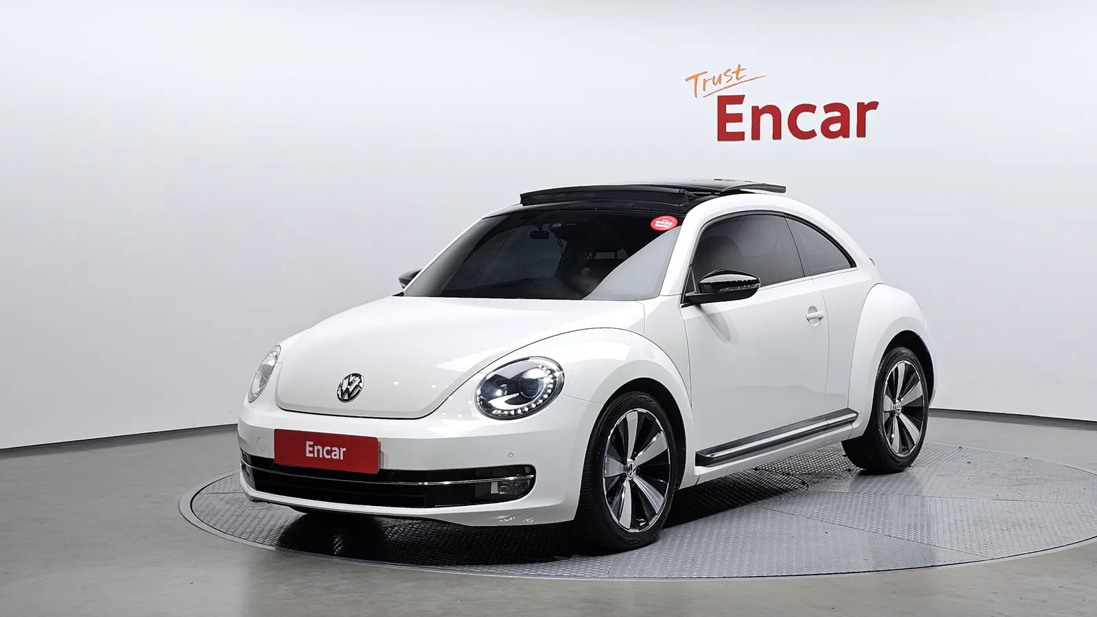 Volkswagen Beetle 2.0 TDI Premium 2013 — photo 1 sur 20