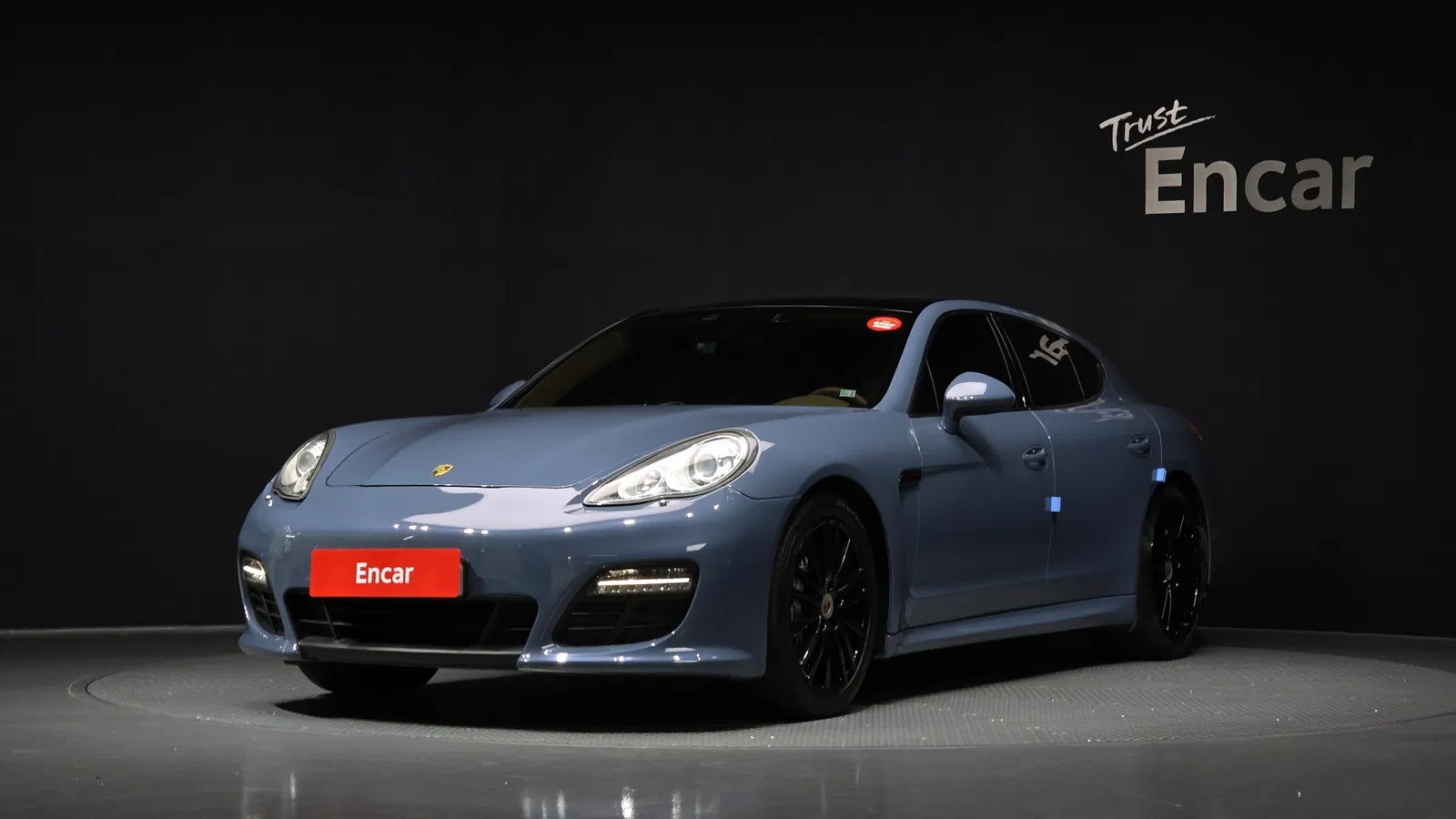 Porsche Panamera 3.6 2WD 2011 — photo 1 sur 20