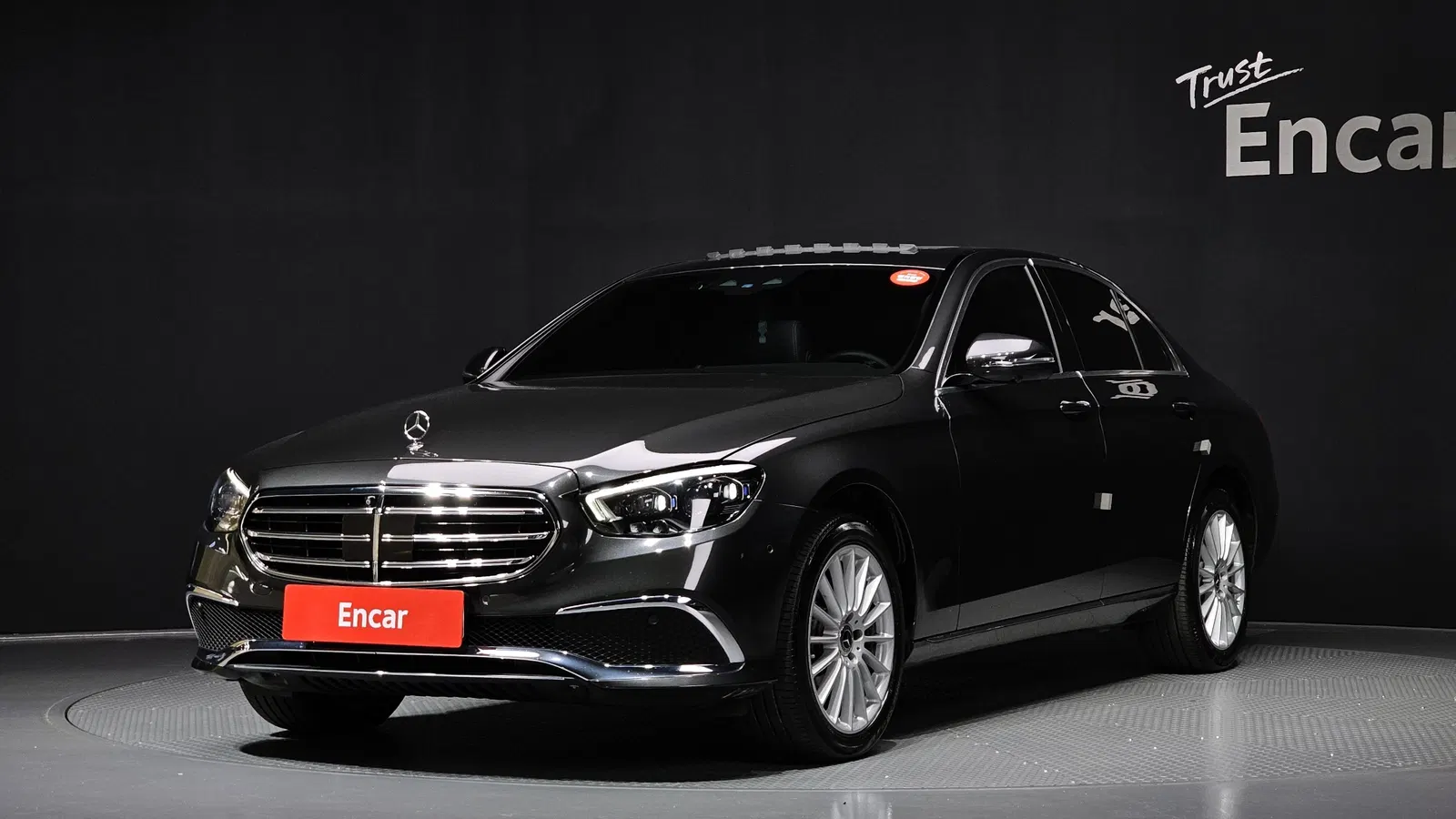 Mercedes-Benz Classe E E220d 4MATIC Exclusive (W213) 2021 — photo 1 sur 20