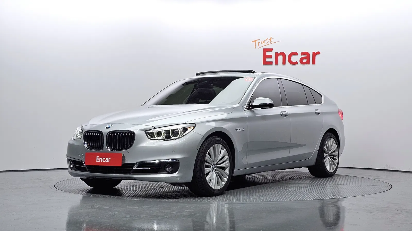 BMW Série 5 GT (F07) GT 30d xDrive 2015 — photo 1 sur 20
