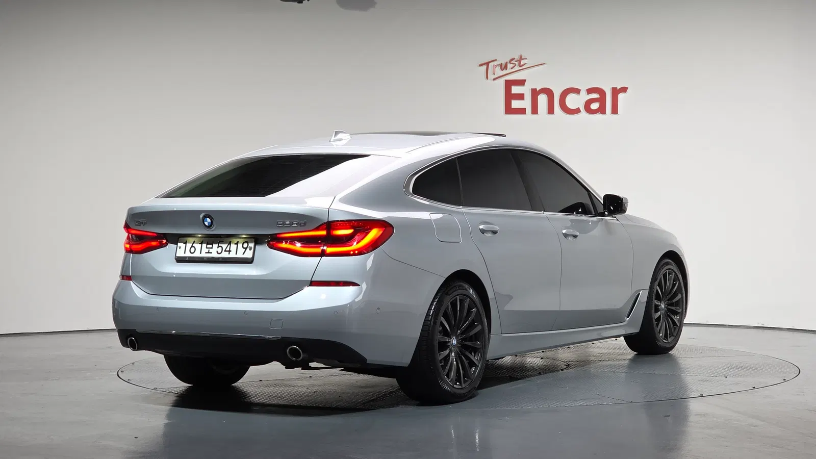 BMW Série 6 GT (G32) 620d Luxury 2020 — photo 1 sur 20