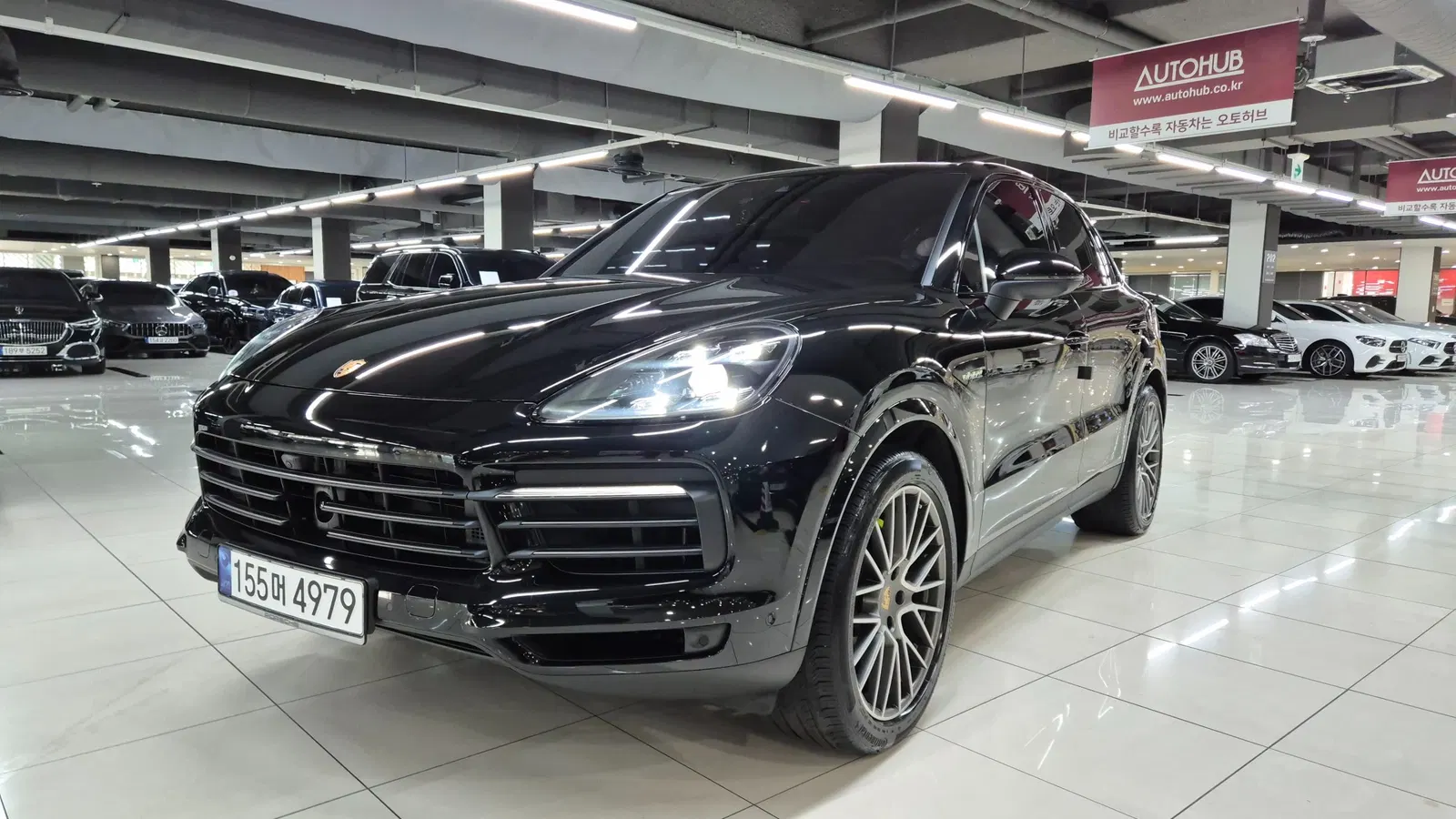 Porsche Cayenne (PO536) 3.0 E-Hybride Platinum Edition 2023 — photo 1 sur 26