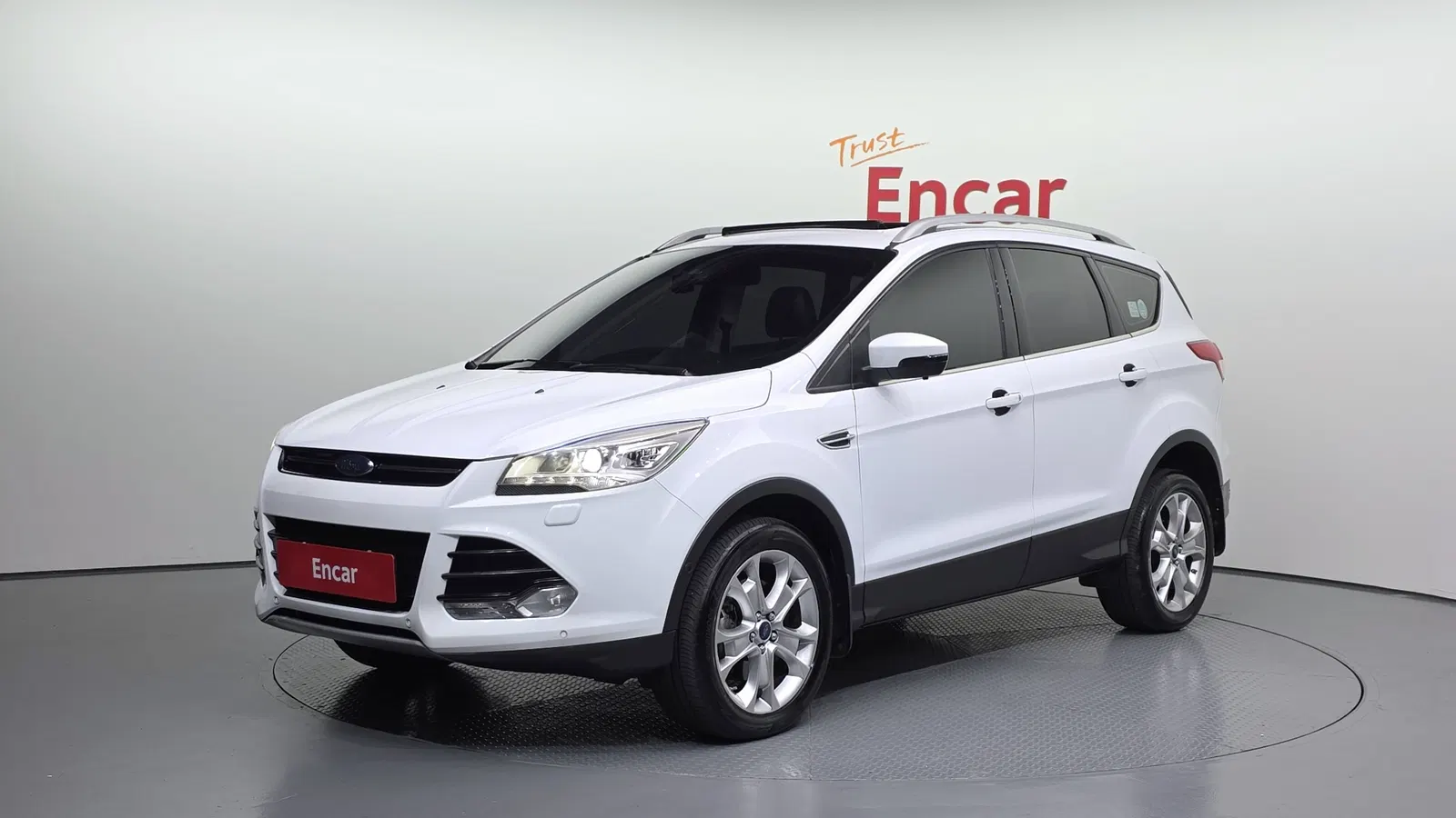 Ford Kuga 2e génération 2.0 Diesel Titanium 2016 — photo 1 sur 20