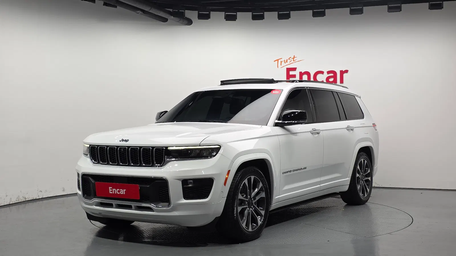 Jeep Grand Cherokee(WL) L 3.6 Overland 2022 — photo 1 sur 20