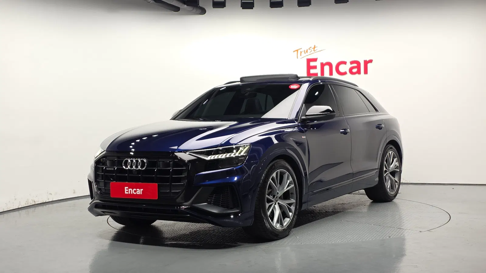 Audi Q8 (4M) 55 TFSI Quattro Premium 2022 — photo 1 sur 20