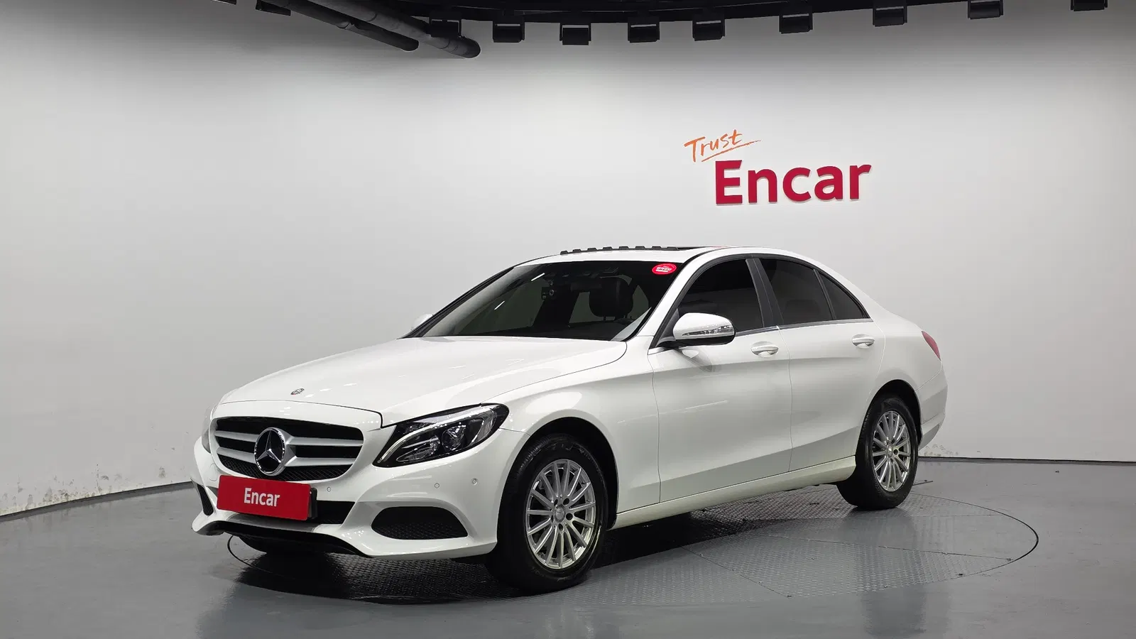 Mercedes-Benz Classe C C200 (W205) 2015 — photo 1 sur 20