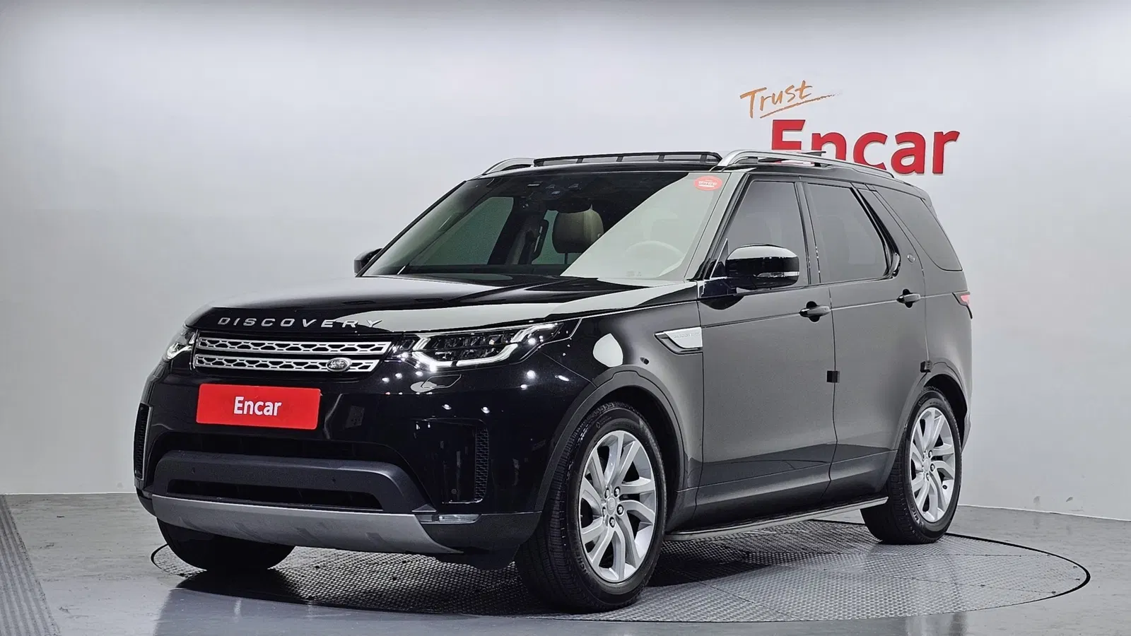 Land Rover Discovery 5 3.0 TD6 HSE 2017 — photo 1 sur 26