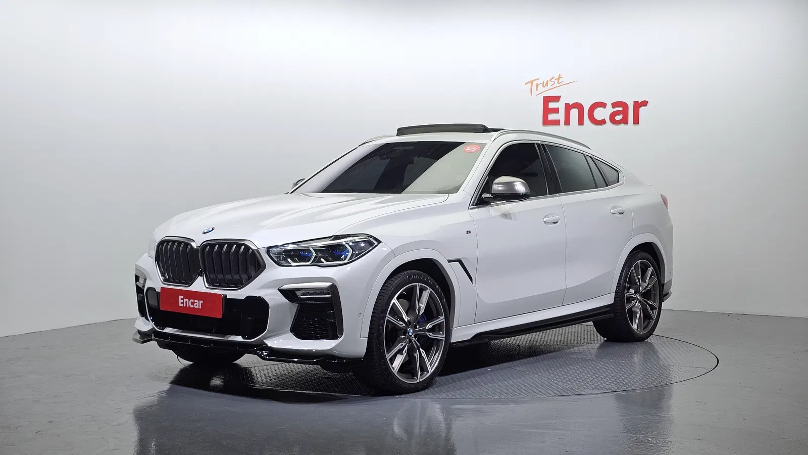 BMW X6 (G06) M50i 2021 — photo 1 sur 20