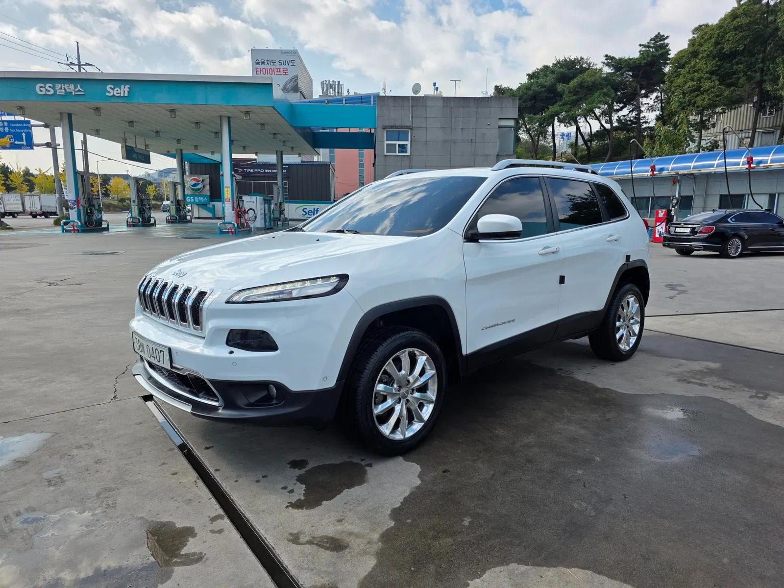 Jeep Cherokee(KL) 2.2 Diesel Limited 4WD 2016 — photo 1 sur 26