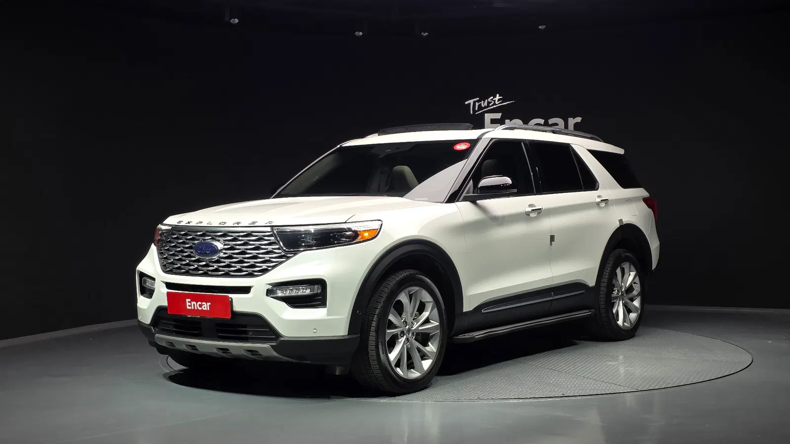 Ford Explorer 6e génération 3.0 Platinum 4WD 2022 — photo 1 sur 20