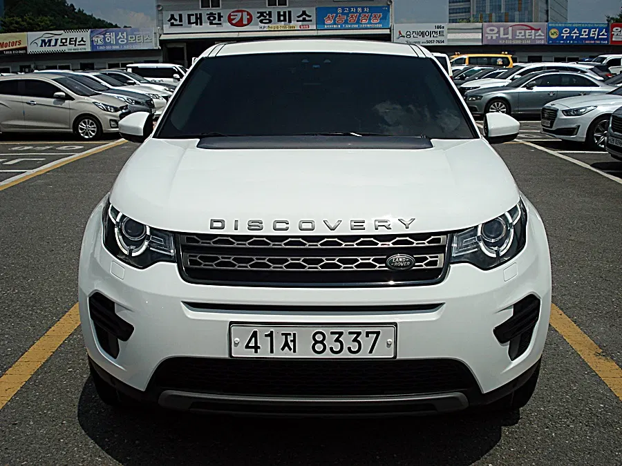 Land Rover Discovery Sport 2.0 TD4 SE (150 ch) 2017 — photo 1 sur 26
