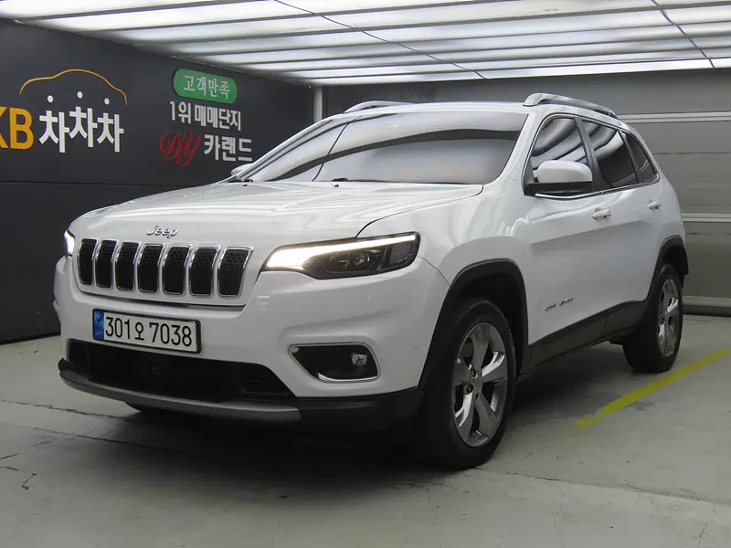 Jeep Cherokee(KL) 2.4 Limited AWD 2021 — photo 1 sur 26