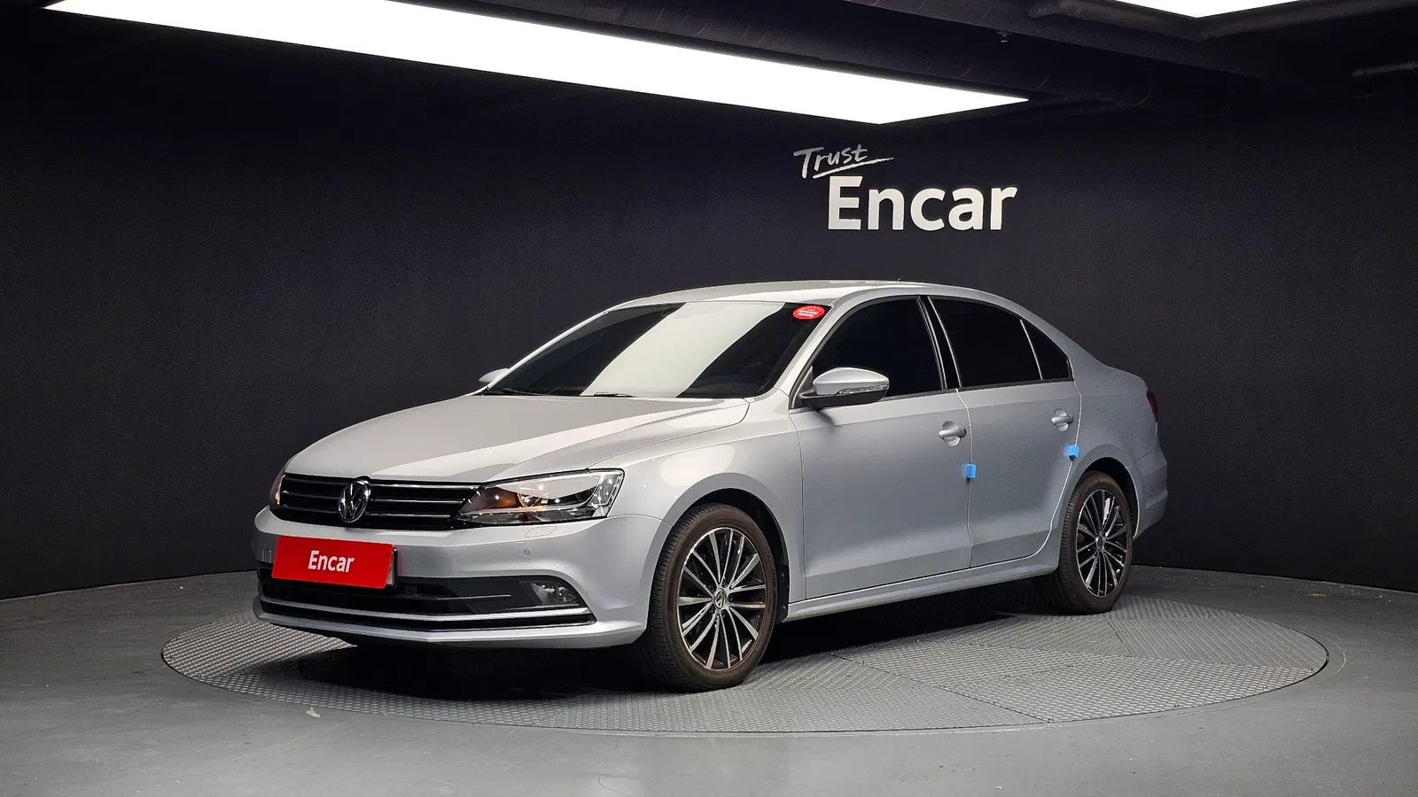 Volkswagen Jetta 2.0 TDI BlueMotion 2015 — photo 1 sur 20