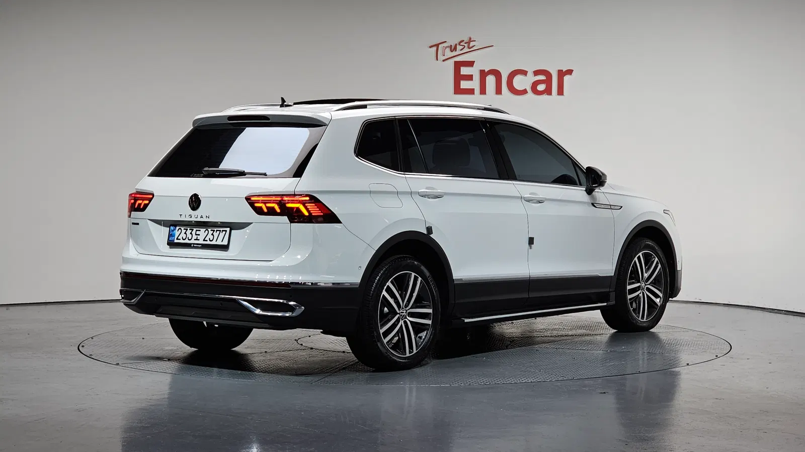 Volkswagen Tiguan Allspace 2.0 TSI Prestige 2022 — photo 1 sur 20