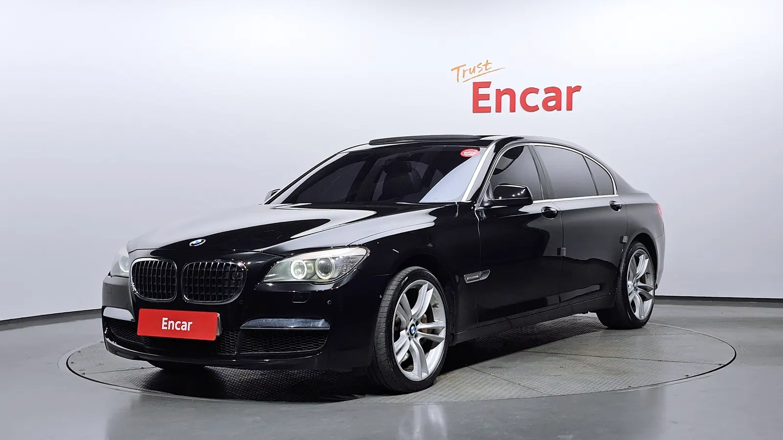 BMW Série 7 (F01) 750Li M Sport 2011 — photo 1 sur 20
