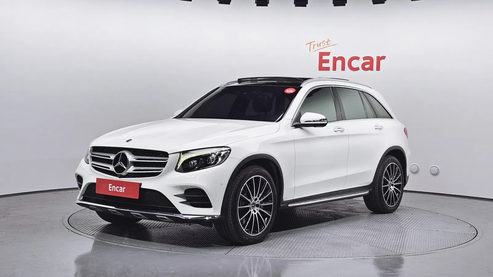 Mercedes-Benz GLC AMG Line · GLC300 4MATIC (X253) 2019 — photo 1 sur 20