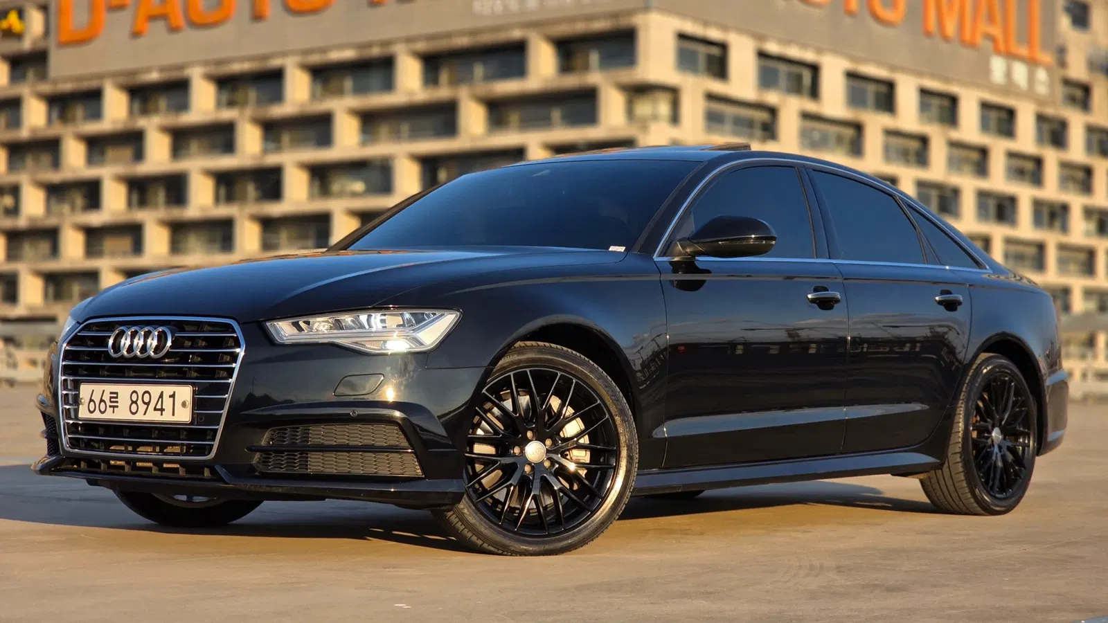 Audi A6 40 TFSI Premium 2018 — photo 1 sur 24