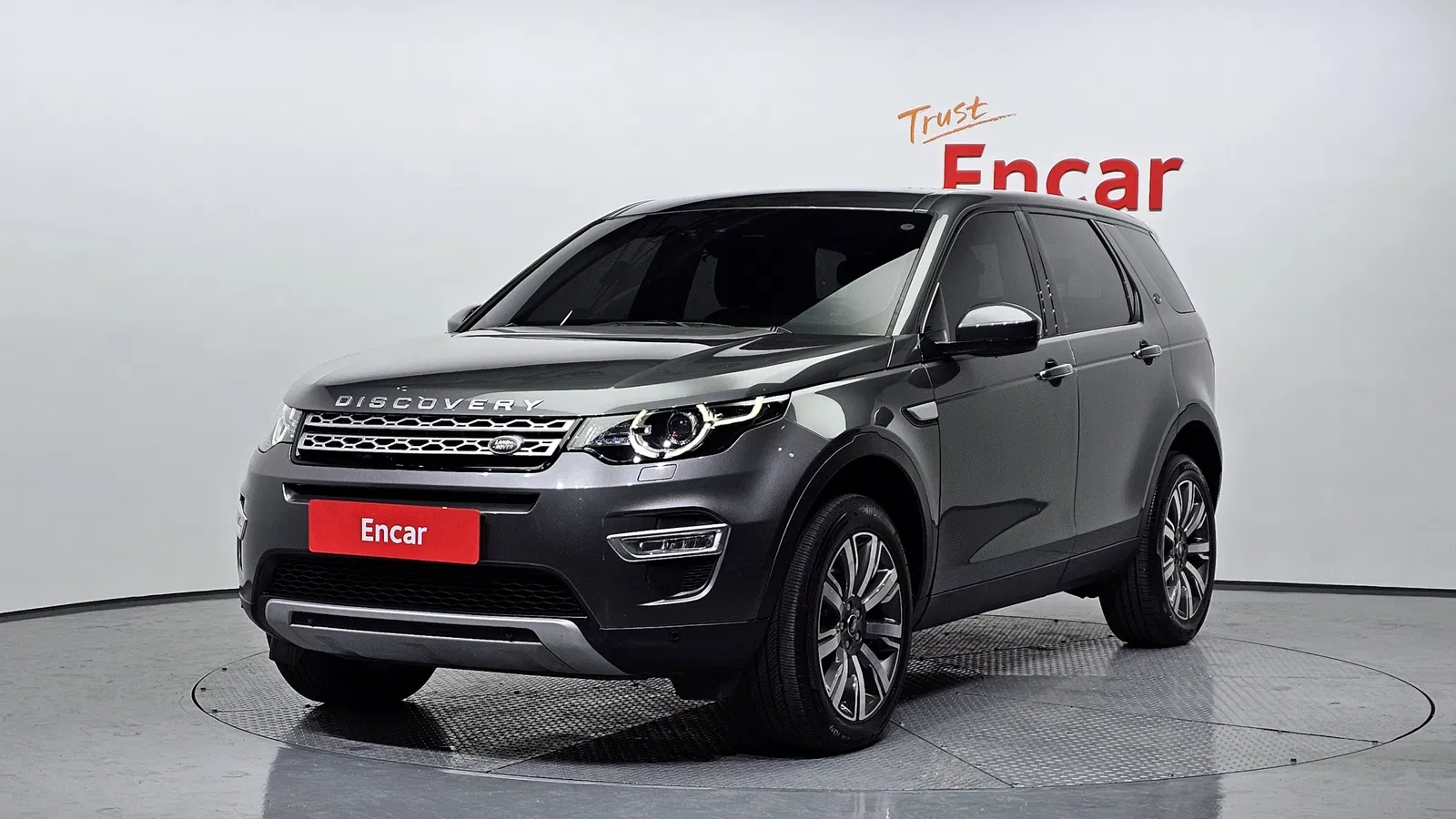 Land Rover Discovery Sport 2.0 TD4 HSE Luxury 2018 — photo 1 sur 20