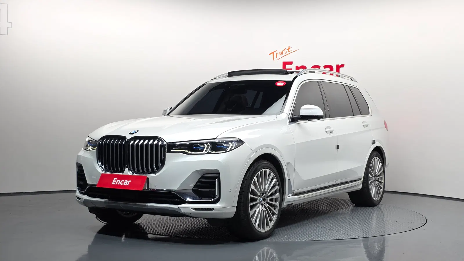 BMW X7 (G07) xDrive 40i Design Pure Excellence 7 places 2021 — photo 1 sur 20