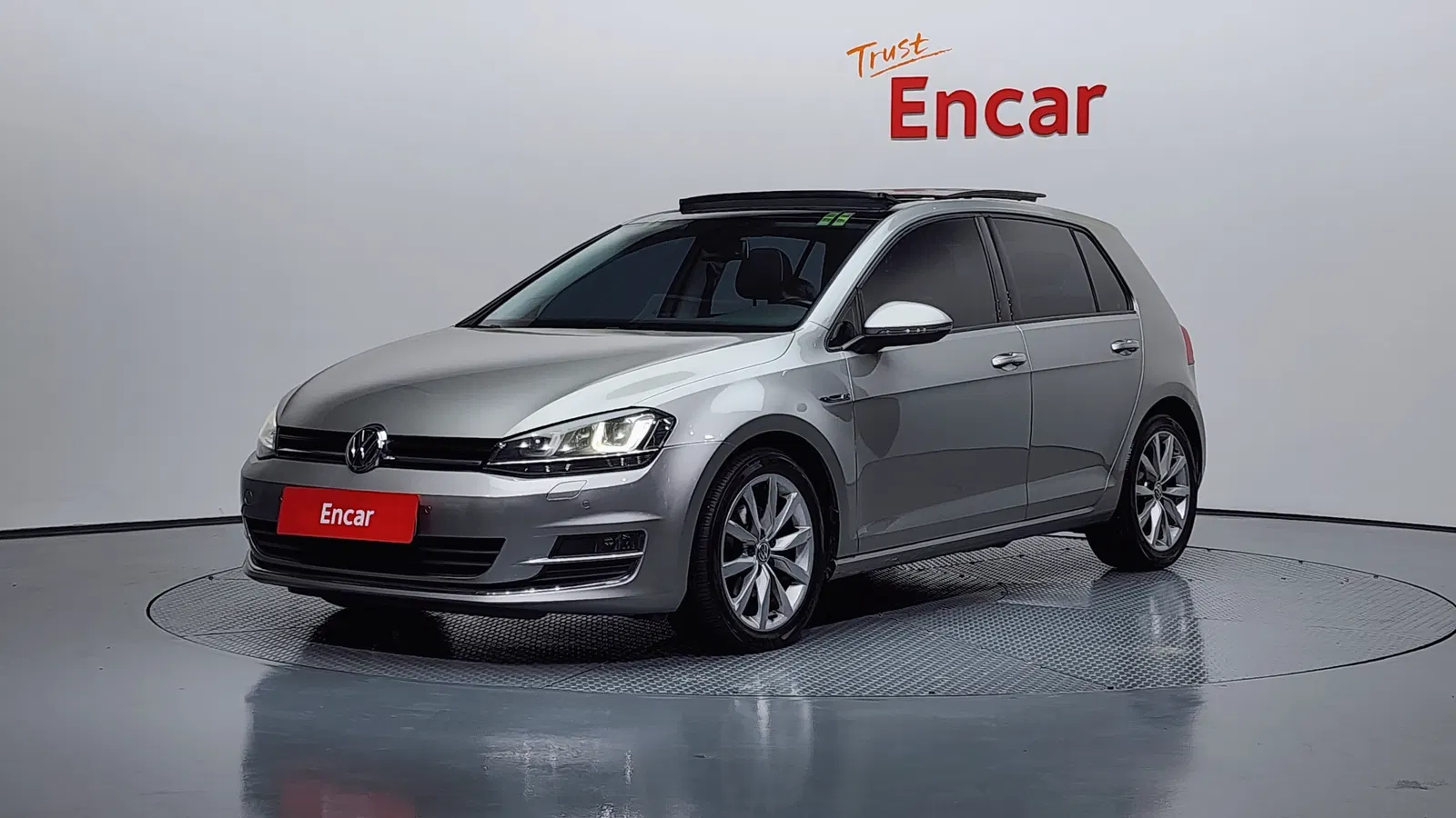 Volkswagen Golf 7e génération 2.0 TDI 2016 — photo 1 sur 20