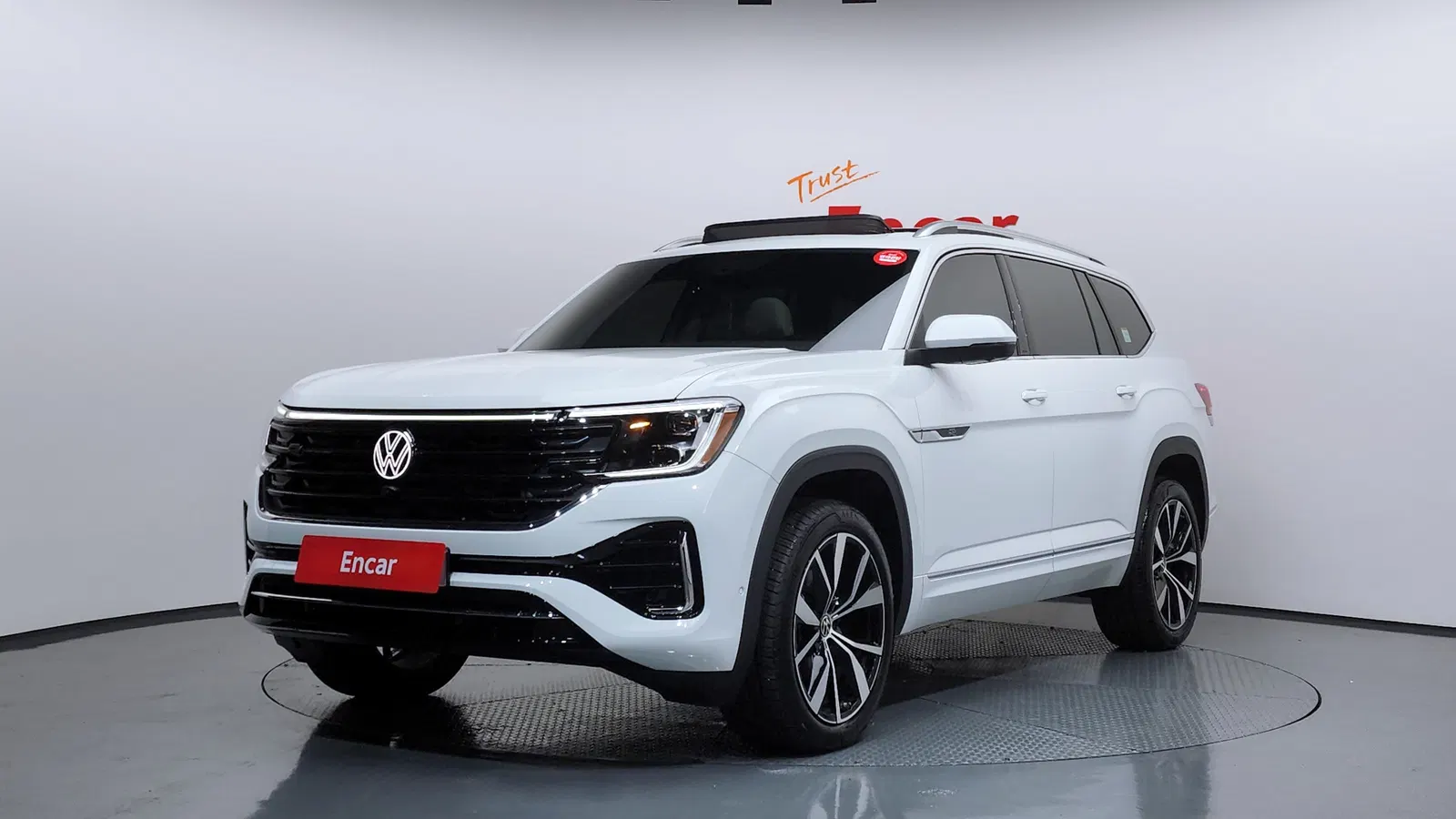 Volkswagen Atlas 2.0 TSI R-LINE 7 places 2025 — photo 1 sur 26