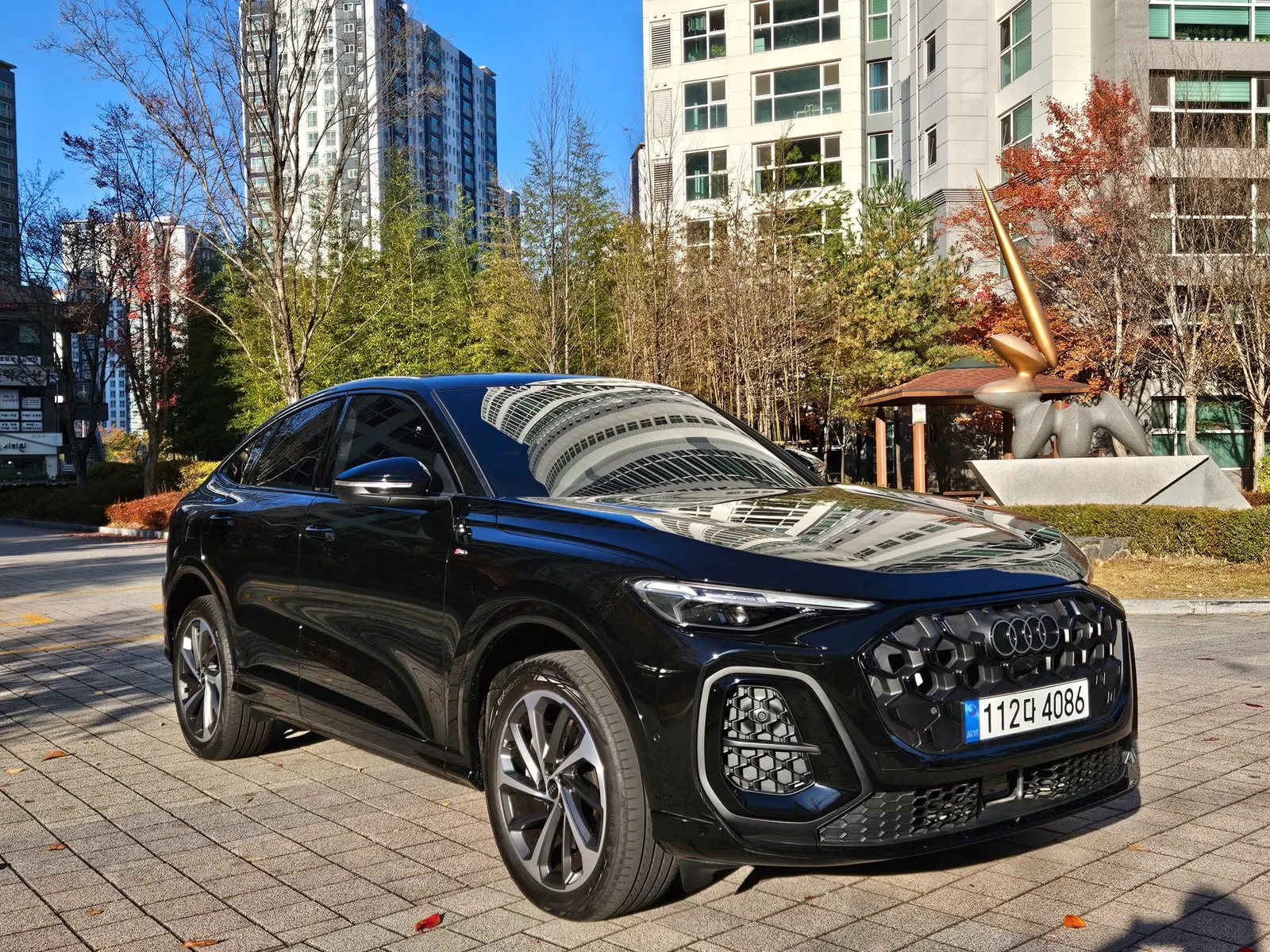 Audi Q5 (80A) 40 TDI Quattro Sportback S Line 2025 — photo 1 sur 25