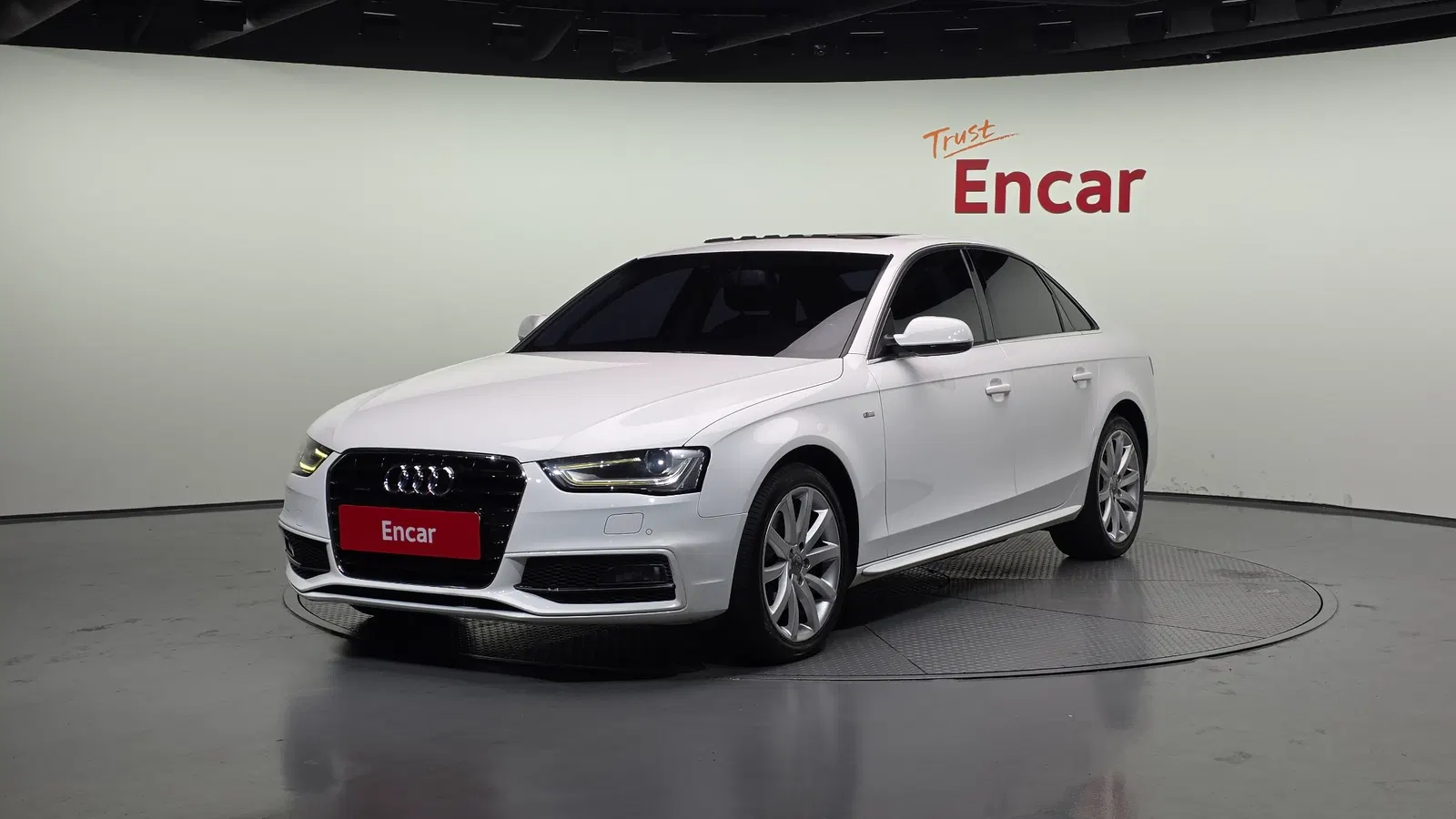 Audi A4 40 TFSI Quattro Dynamic 2015 — photo 1 sur 20