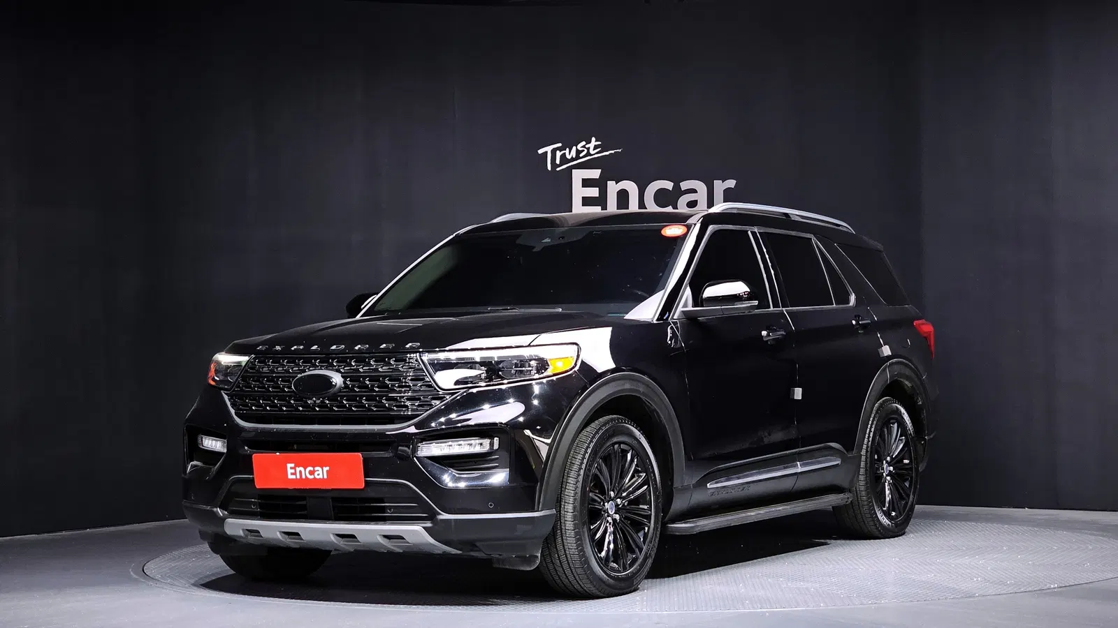 Ford Explorer 6e génération 2.3 Limited 4WD 2021 — photo 1 sur 20