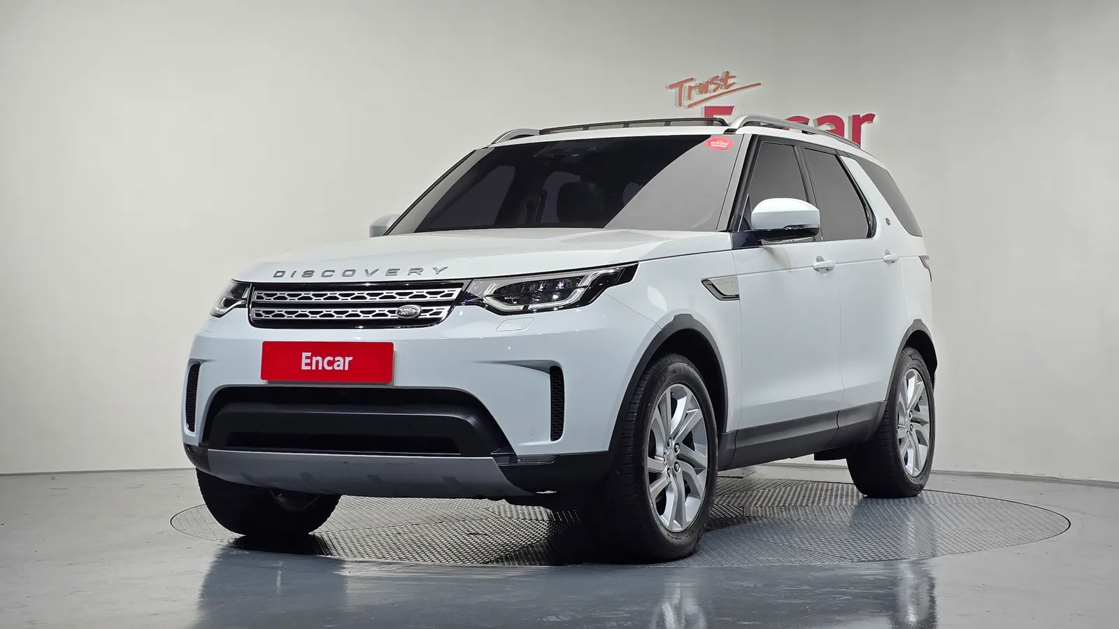 Land Rover Discovery 5 3.0 TD6 HSE 2018 — photo 1 sur 20