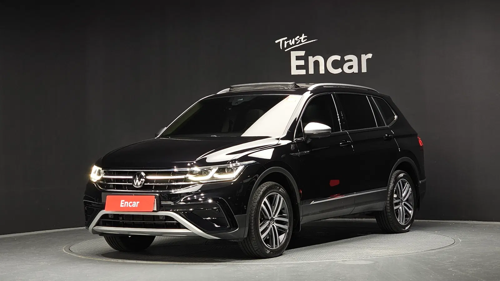 Volkswagen Tiguan Allspace 2.0 TSI Prestige 2023 — photo 1 sur 27