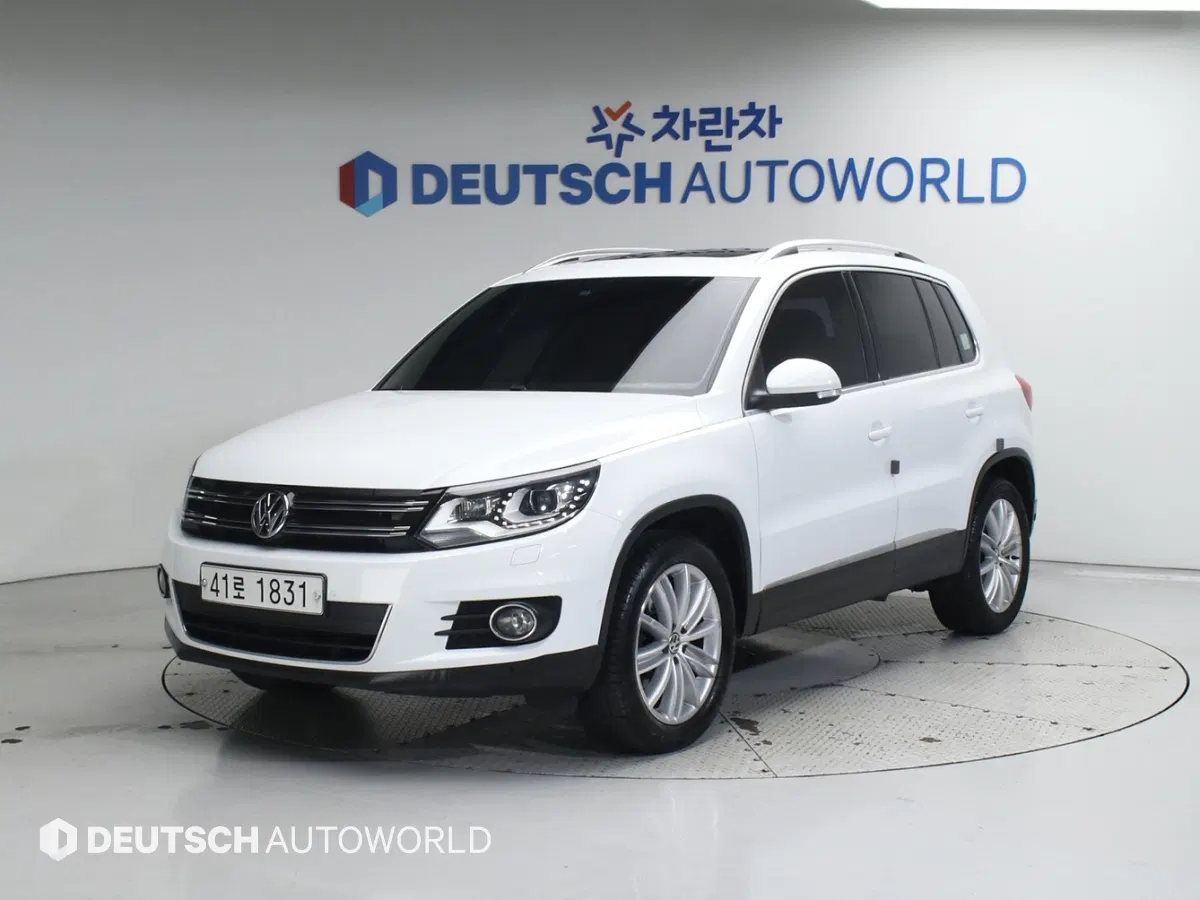 Volkswagen Tiguan 2.0 TDI Premium 2015 — photo 1 sur 26
