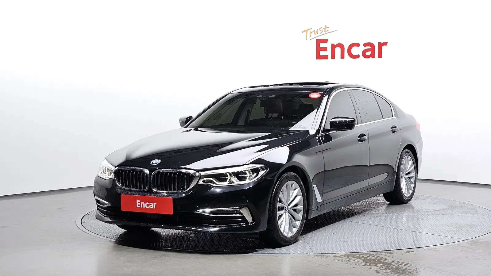 BMW Série 5 (G30) 530i Luxury Plus 2020 — photo 1 sur 20