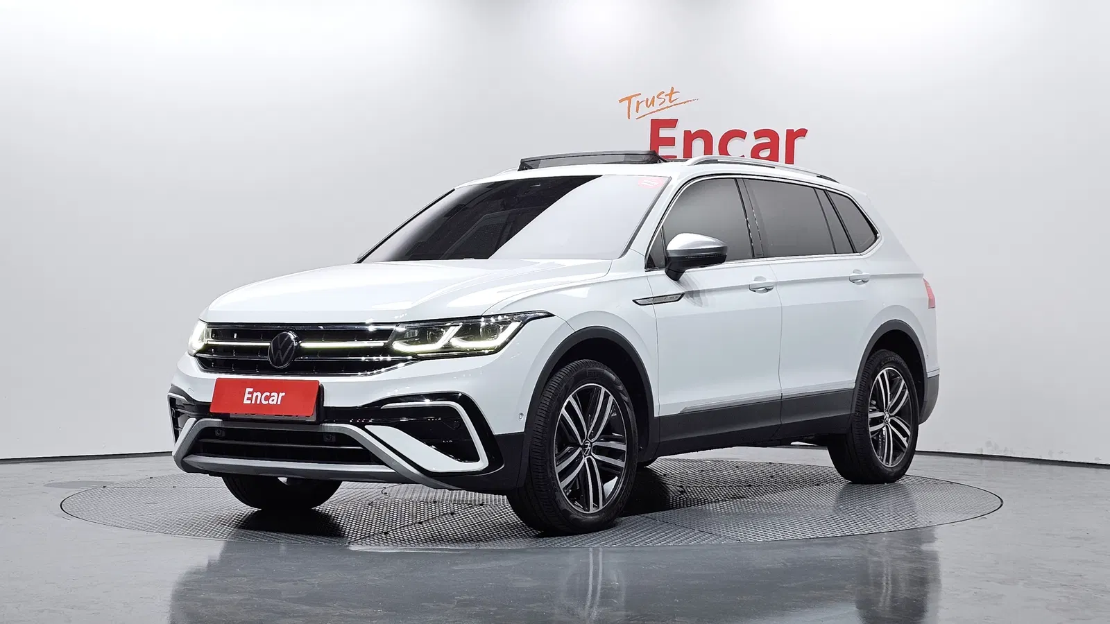 Volkswagen Tiguan Allspace 2.0 TSI Prestige 2023 — photo 1 sur 20