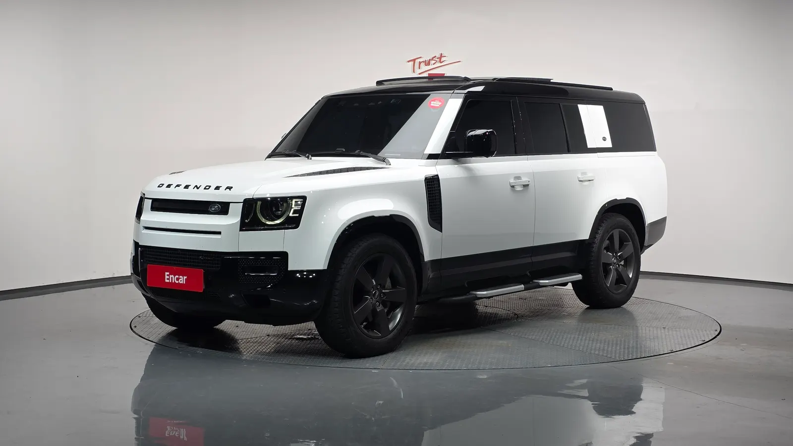 Land Rover Defender (L663) 130 P400 X-Dynamic HSE 2023 — photo 1 sur 20