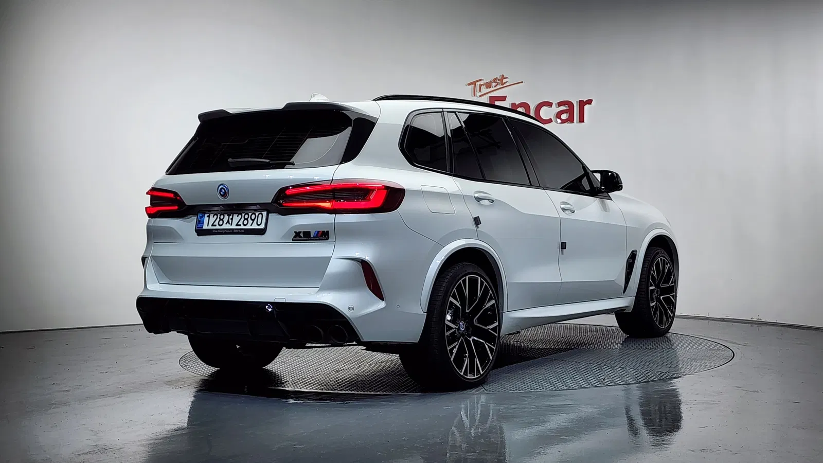 BMW X5M (G05) 4.4 Competition 2023 — photo 1 sur 20