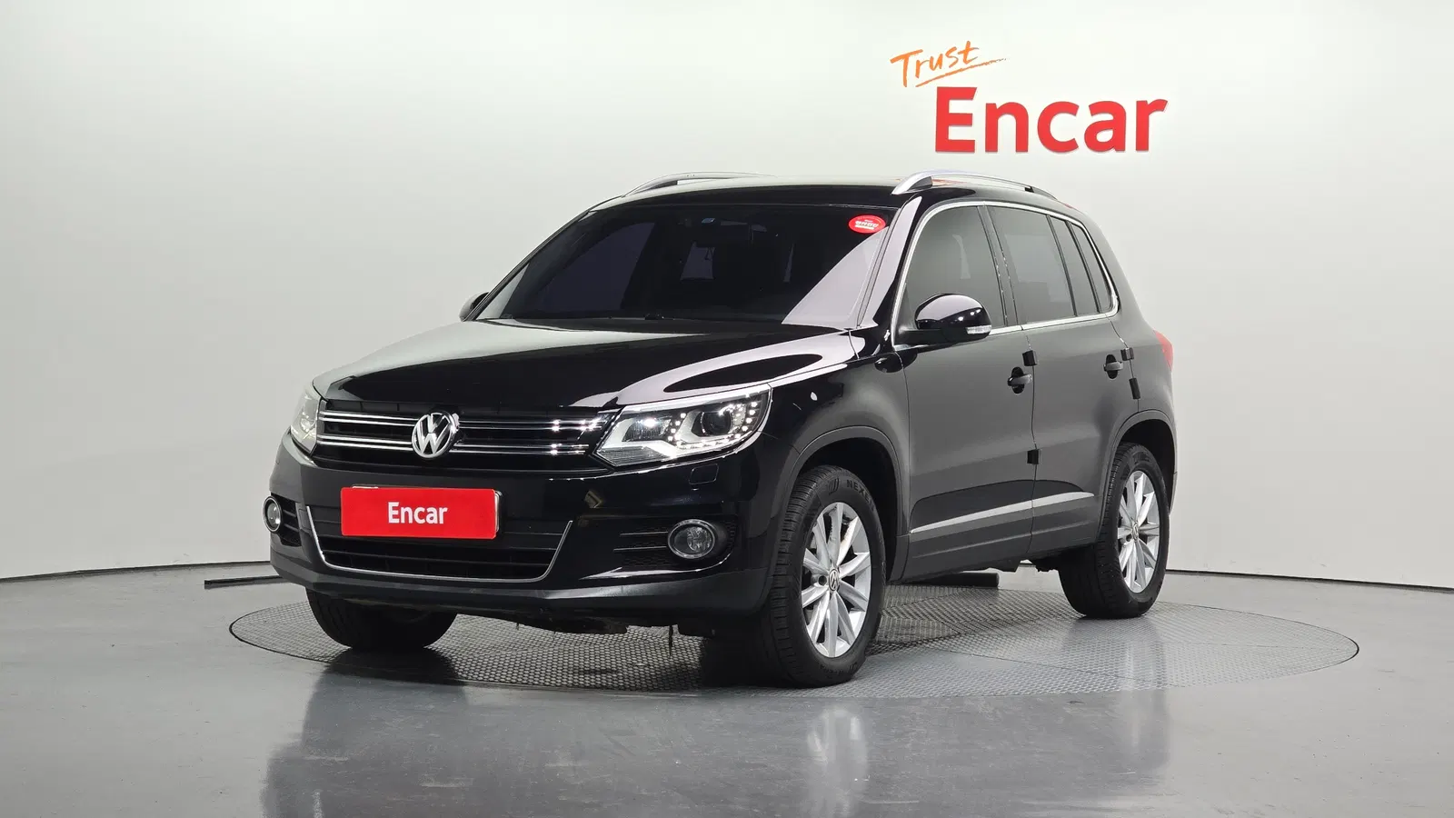 Volkswagen Tiguan 2.0 TDI Comfort 2015 — photo 1 sur 20