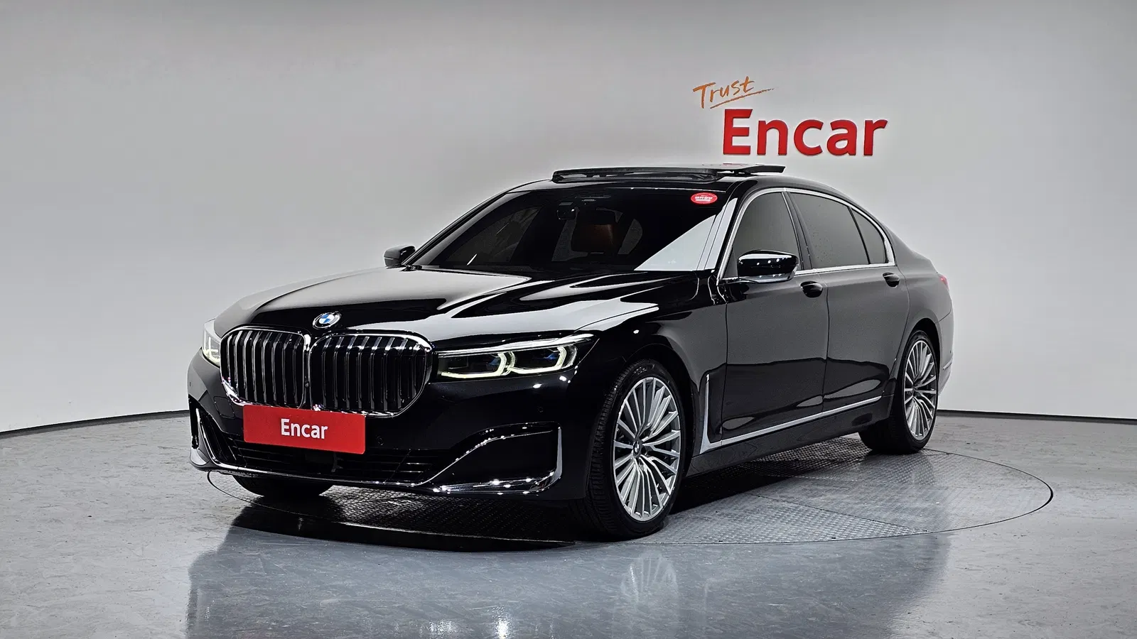 BMW Série 7 (G11) 730Ld xDrive Design Pure Excellence 2020 — photo 1 sur 20