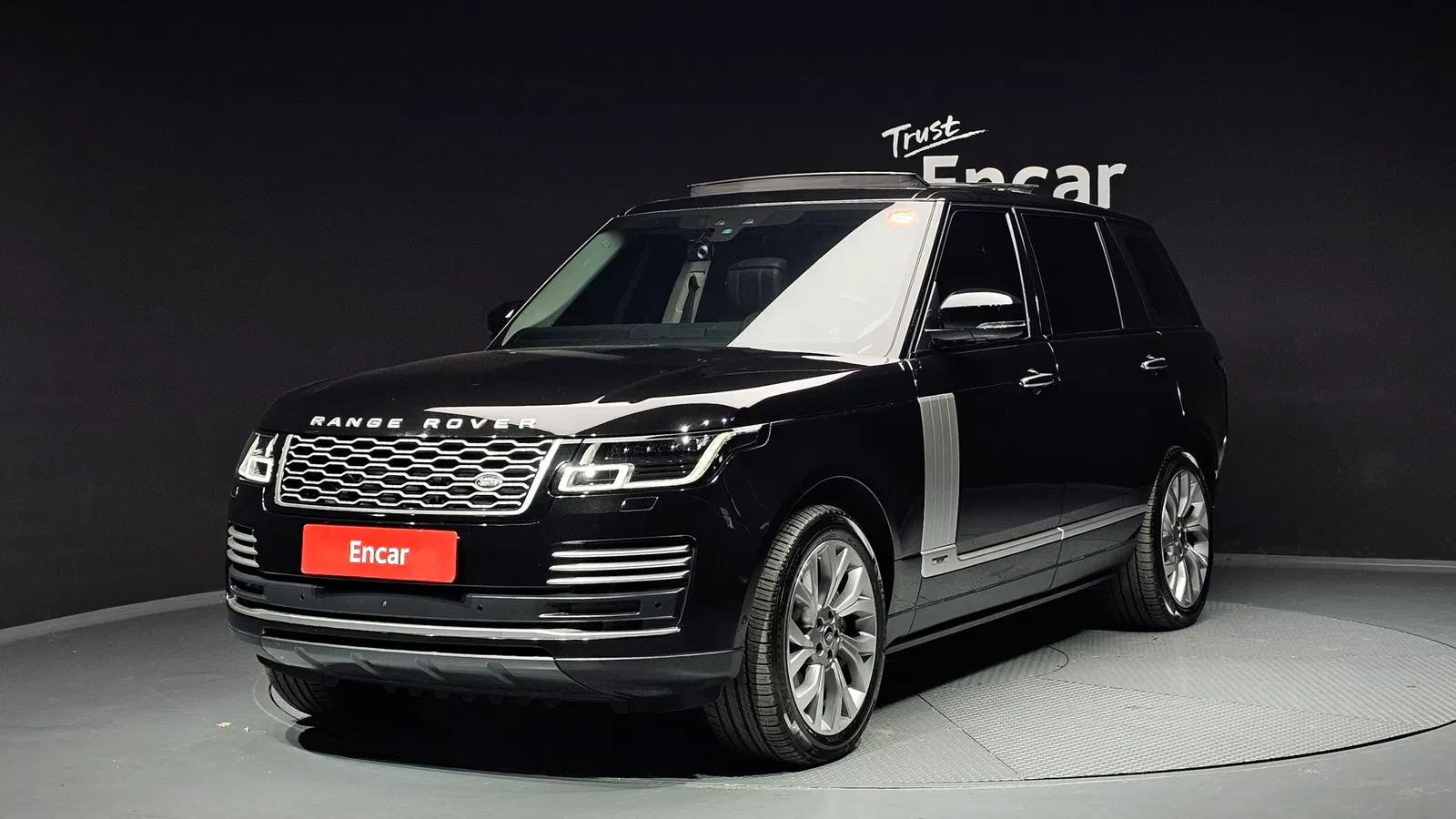 Land Rover Range Rover 4e génération 4.4 SDV8 AB LWB Diesel 2019 — photo 1 sur 20