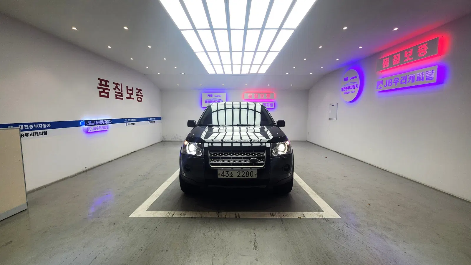 Land Rover Freelander2 2.2 TD4 HSE 2010 — photo 1 sur 26