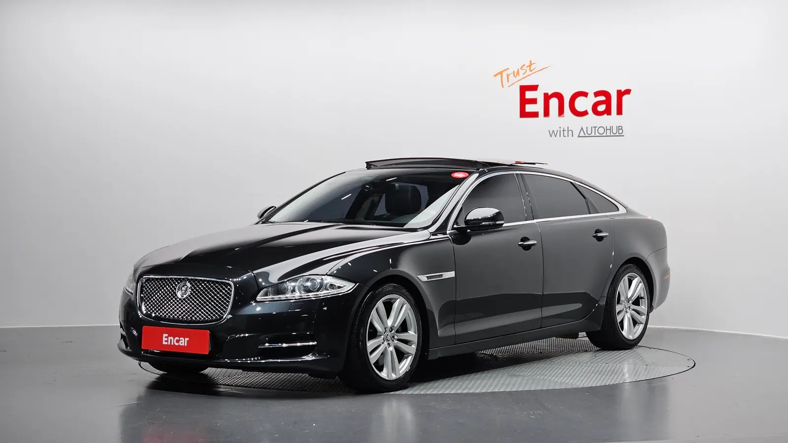 Jaguar All New XJ 5.0 Premium Luxury LWB 2011 — photo 1 sur 20