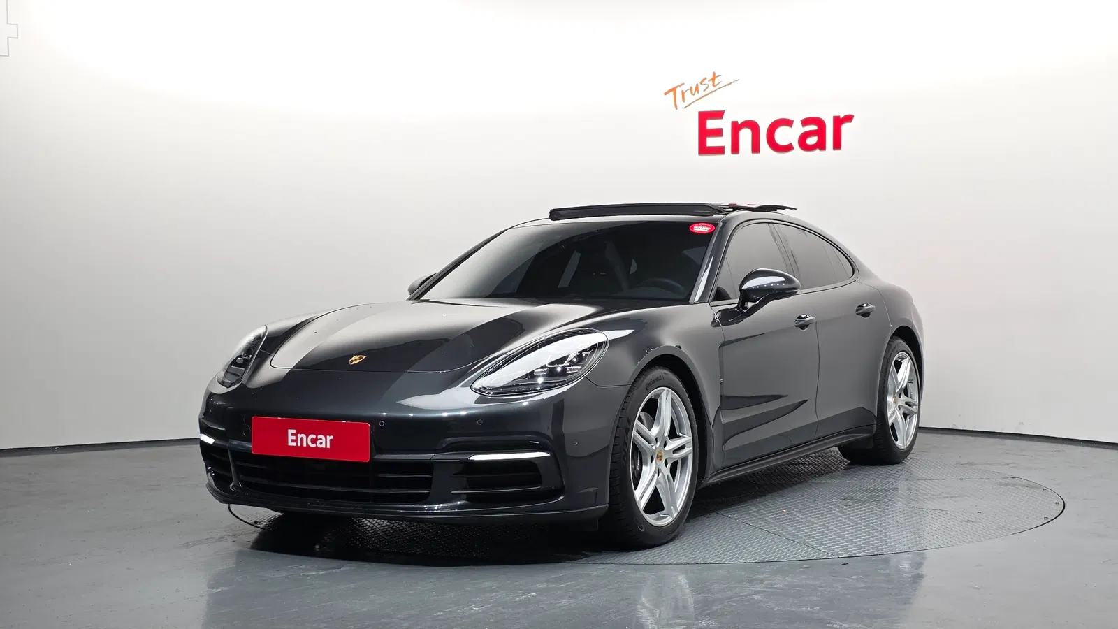 Porsche Panamera (971) 3.0 AWD 2018 — photo 1 sur 20