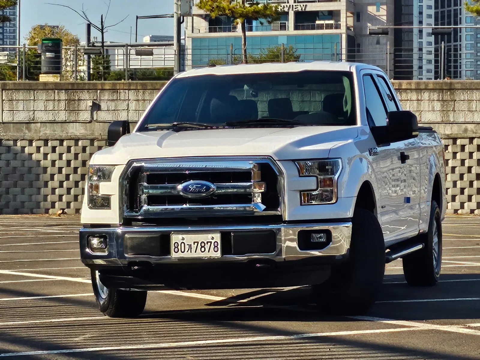 Ford F150 2.7L 2016 — photo 1 sur 26