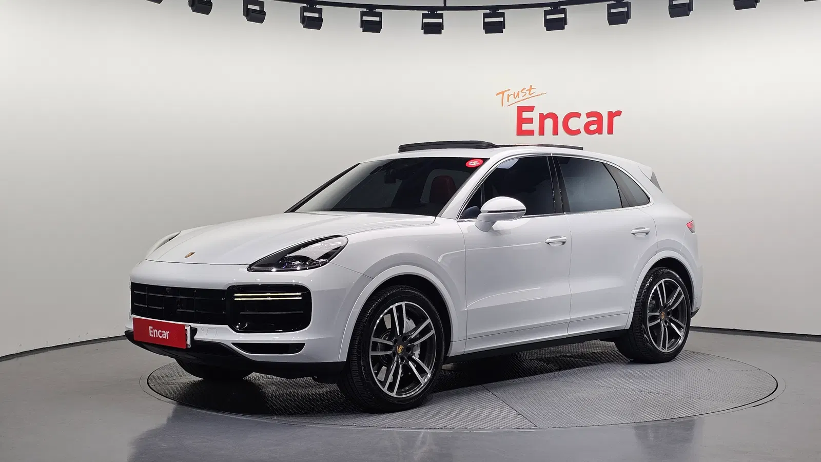 Porsche Cayenne (PO536) 4.0 Turbo 2020 — photo 1 sur 20