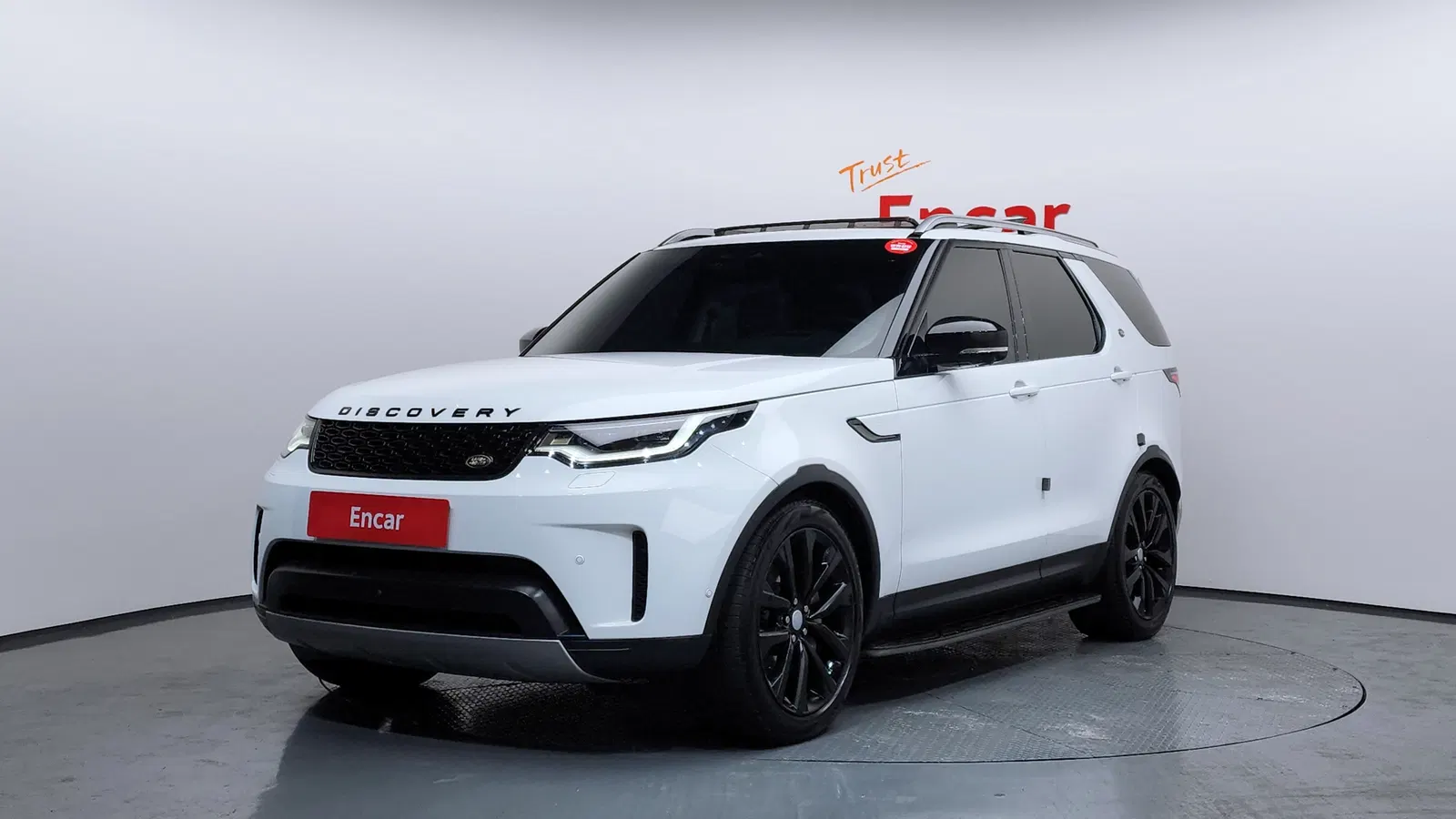 Land Rover Discovery 5 D250 SE 2022 — photo 1 sur 20