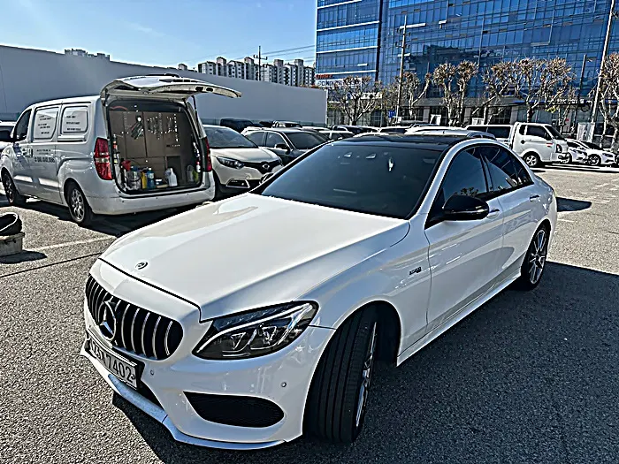 Mercedes-AMG Classe C C43 4MATIC (W205) 2017 — photo 1 sur 26