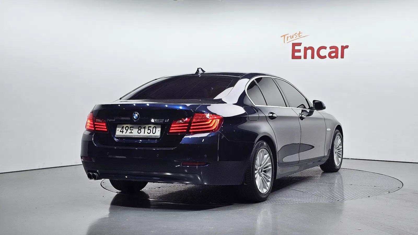 BMW Série 5 (F10) 520d xDrive 2015 — photo 1 sur 31