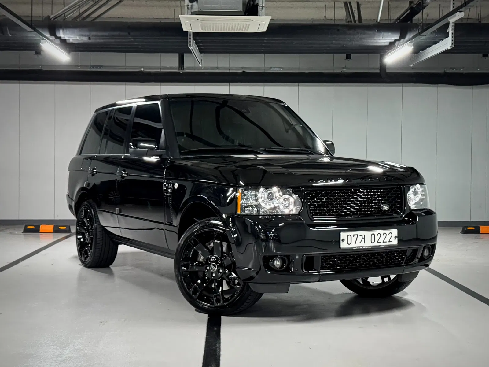 Land Rover Range Rover 4.4 TDV8 Vogue 2011 — photo 1 sur 26
